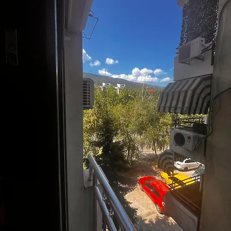 Tokyo * Skopje