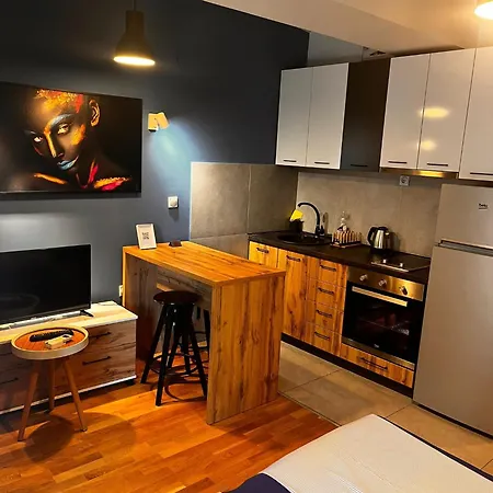 Tokyo * 斯科普里